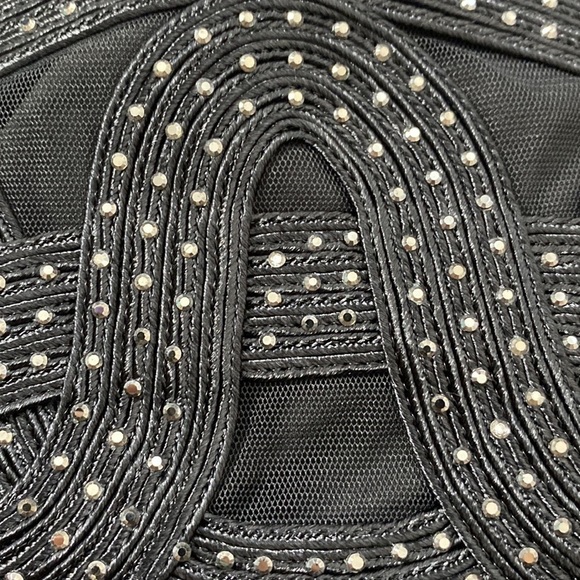 TAHARI ASL Black Full Length Gown Mesh Embellished Neckline Ruching Size 10 - Picture 6 of 6